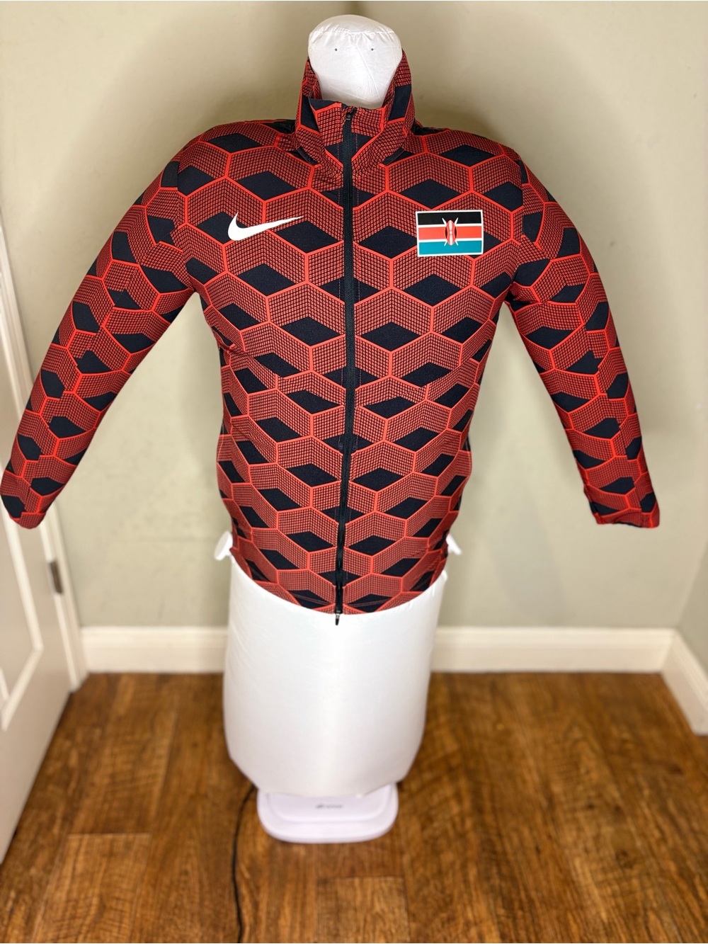 Nike Kenya Olympic Pro Elite Lightweight Track & Field Jacket CI8805-010 Size L